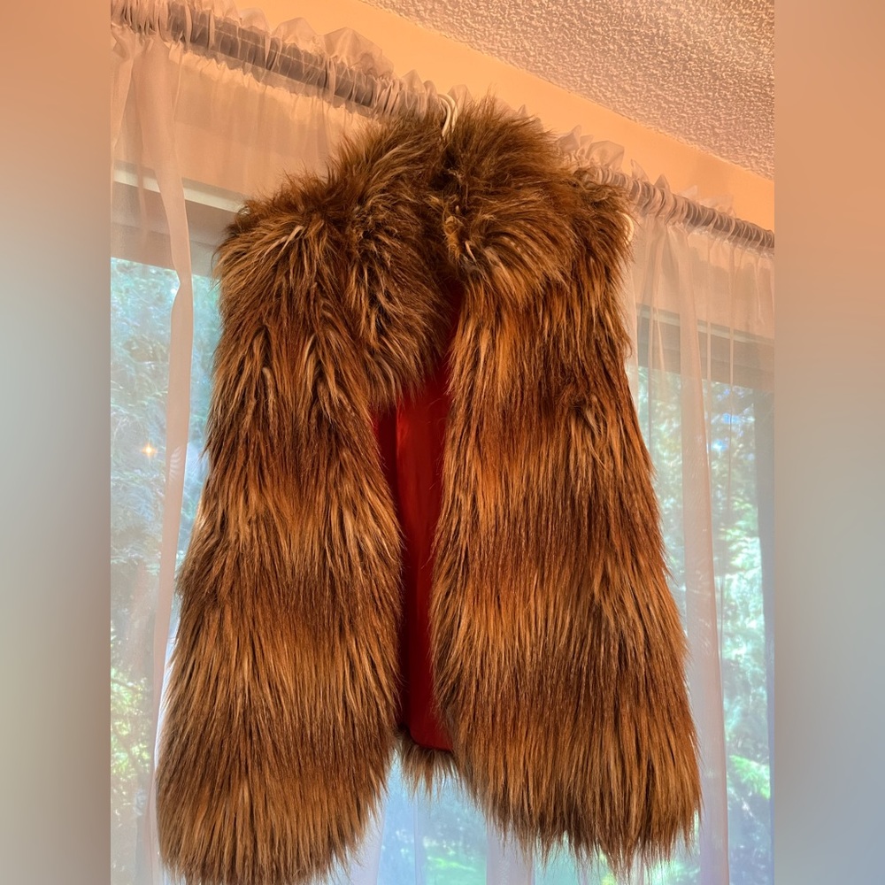 JACK faux fur vest